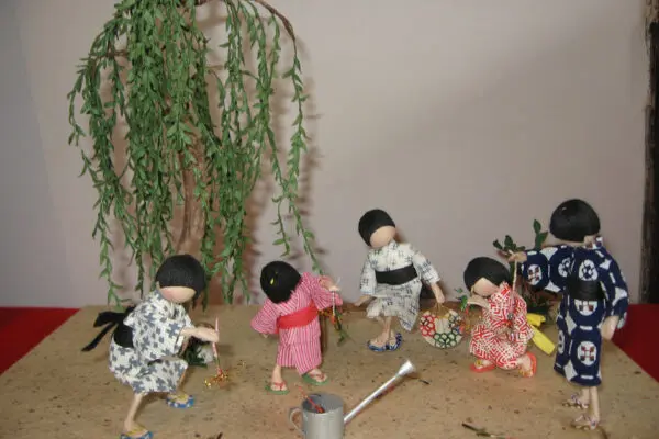 創作和紙人形 紙わらべ資料館 - 旅する港町つるが 敦賀観光公式サイト