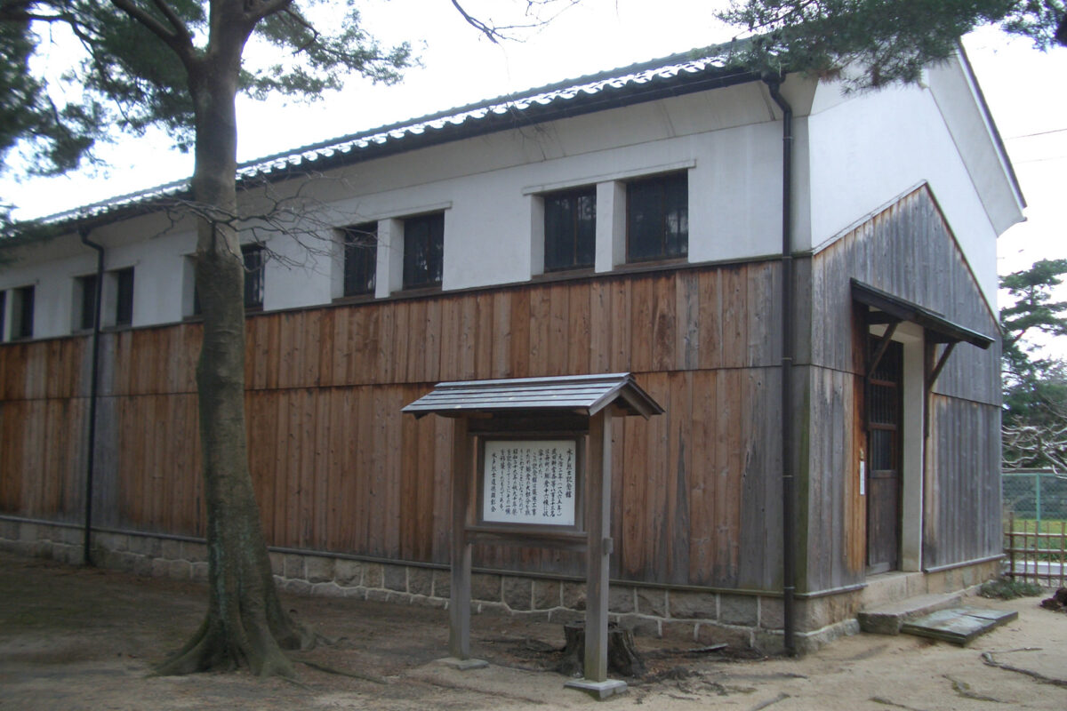 武田耕雲斎等の墓